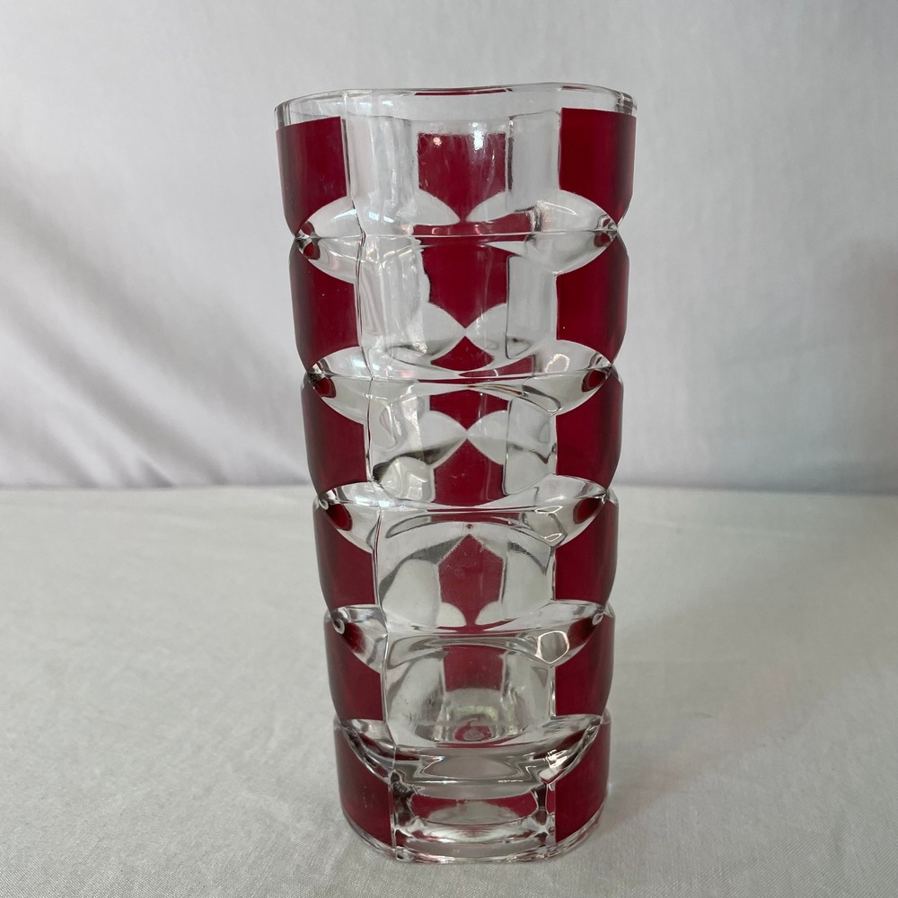 Red Geometric Glass Vase Modernist Decor Table Centerpiece 9 Inches‎ Tall